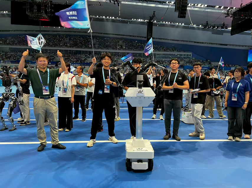 三支Adora机器人参赛团队完成既定赛项，载誉归来！